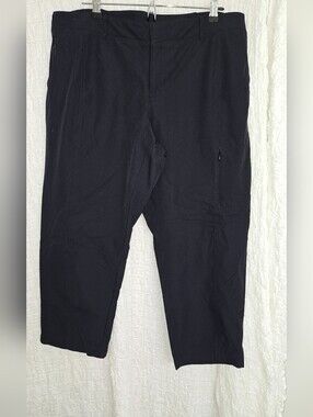 Kirkland Signature Size 16 Women's Black Cargo Travel Pants